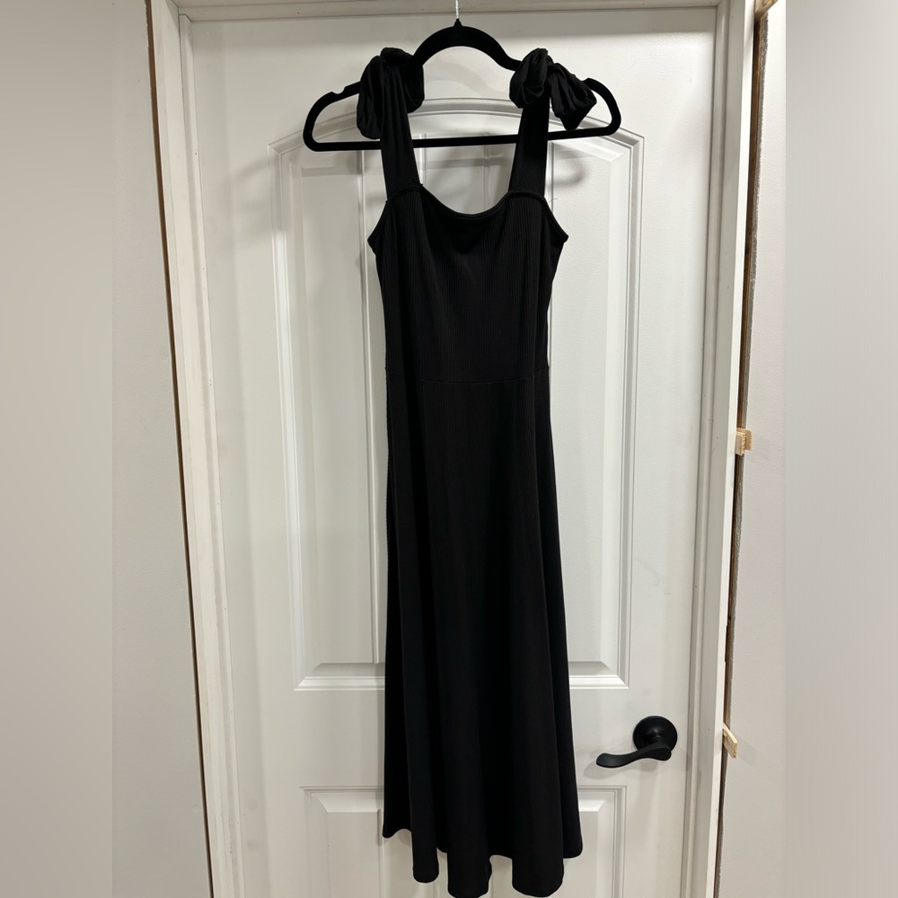 Jessica Simpson Black Sleeveless Shoulder Tie Midi Dress Size Medium